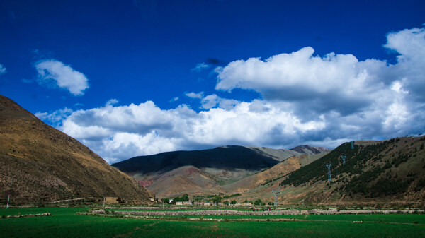 美丽的高原风景图片