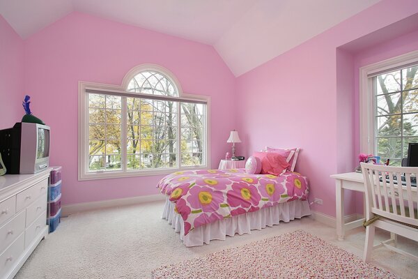 粉色可爱儿童房装修
