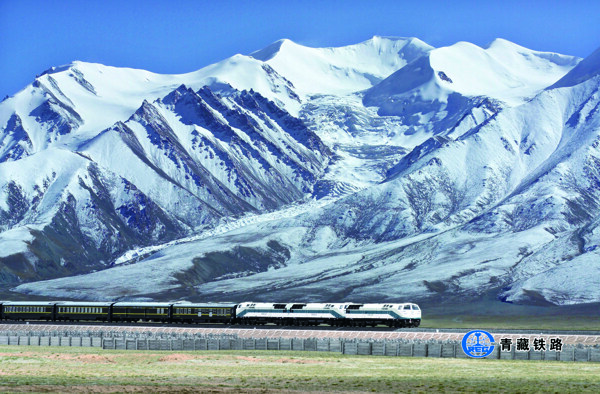 高铁青藏铁路图片
