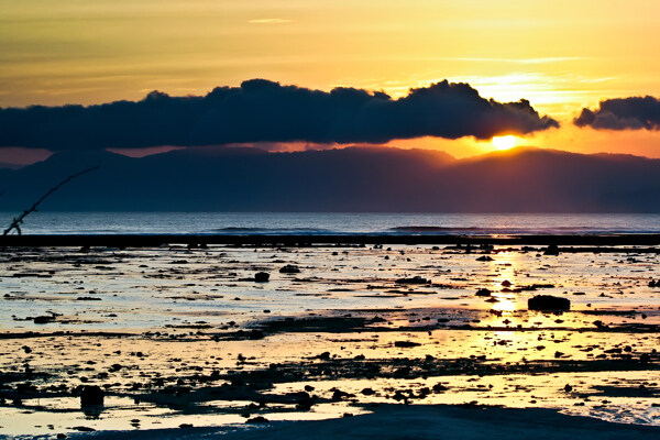 夕阳海景图片